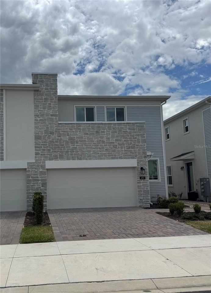 297 Bogey Dr