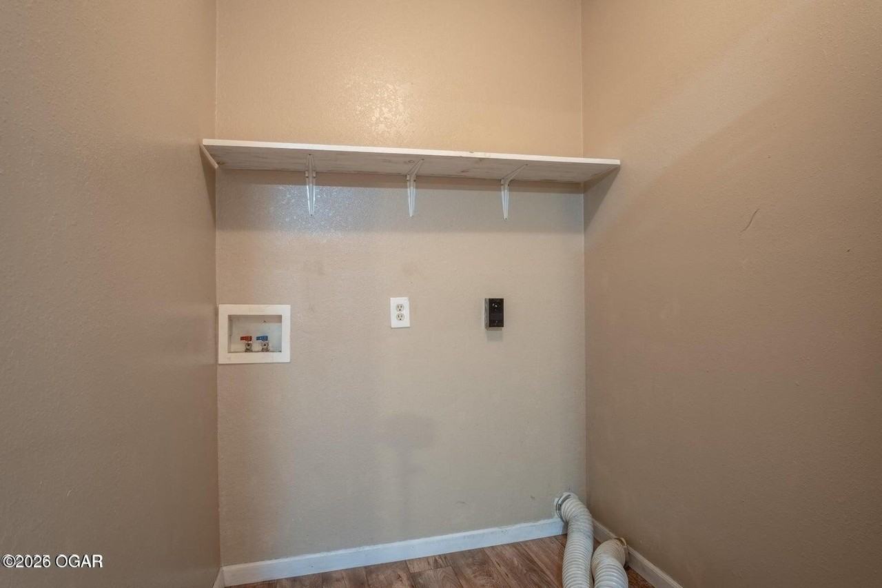 107 1/2 Terrill Ln - Photo 7 of 12