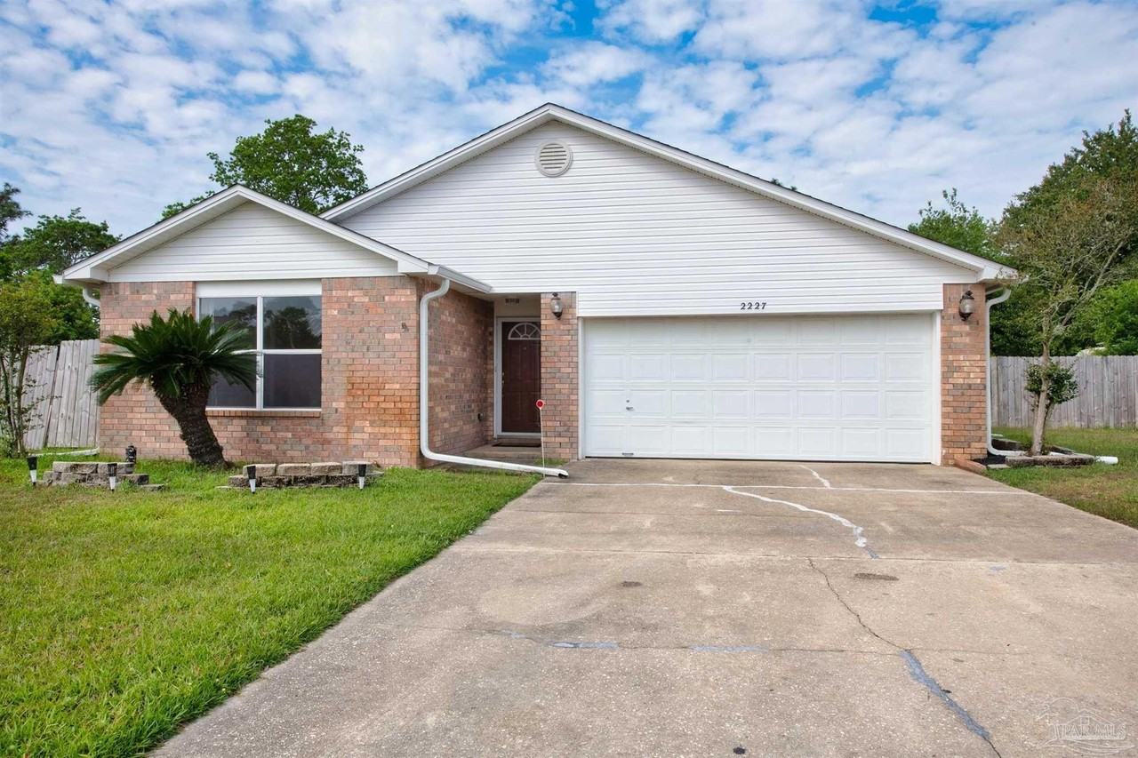 2227 Parker Place Ct - Photo 4 of 36