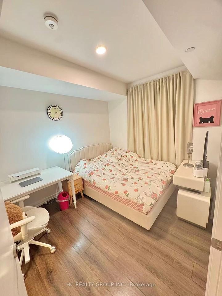7890 Jane Street #2302 - Photo 6 of 11