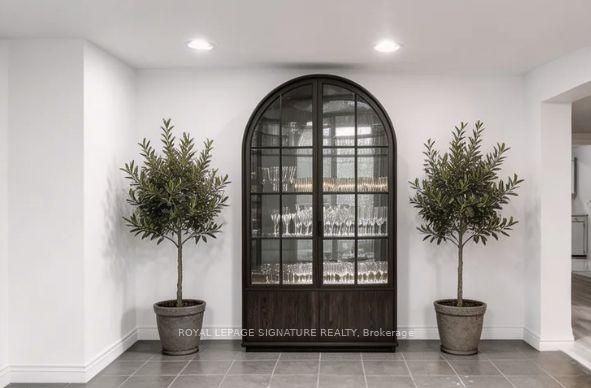 173 Rathburn Road - Photo 5 of 16