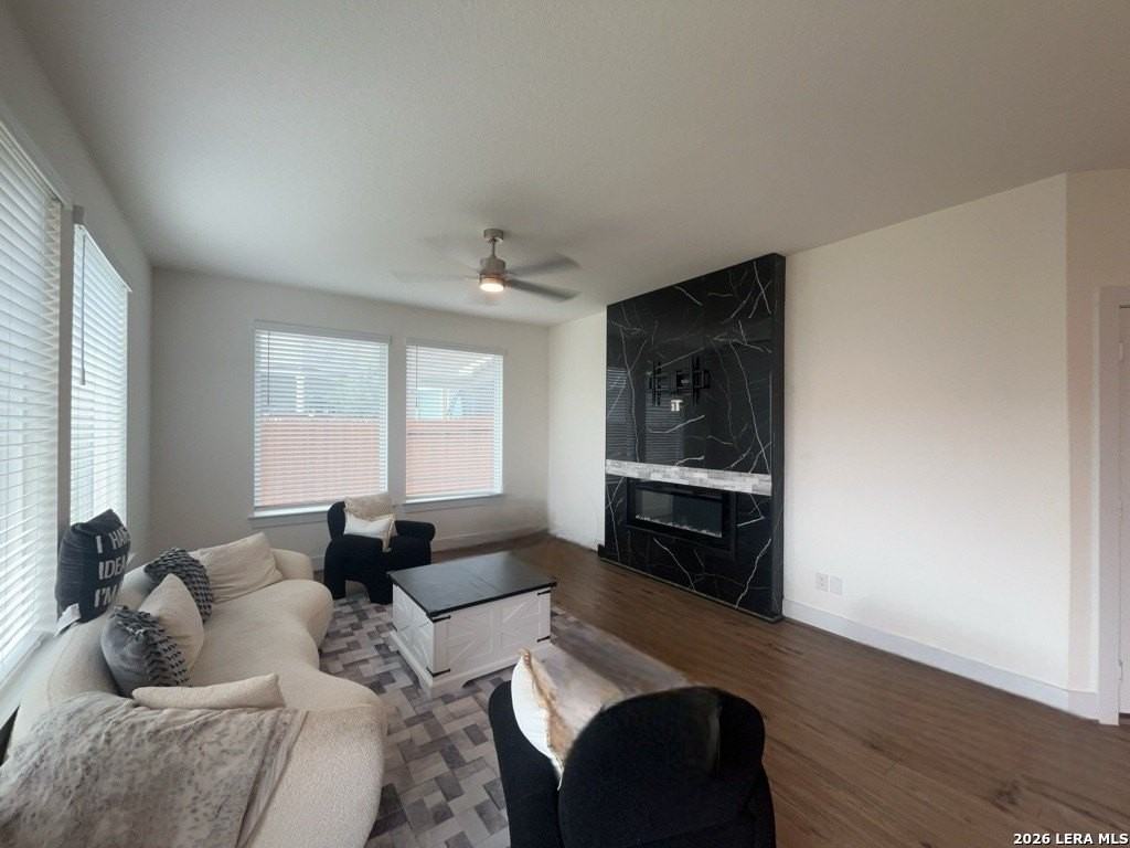 9531 Stillwater Pass - Photo 4 of 50