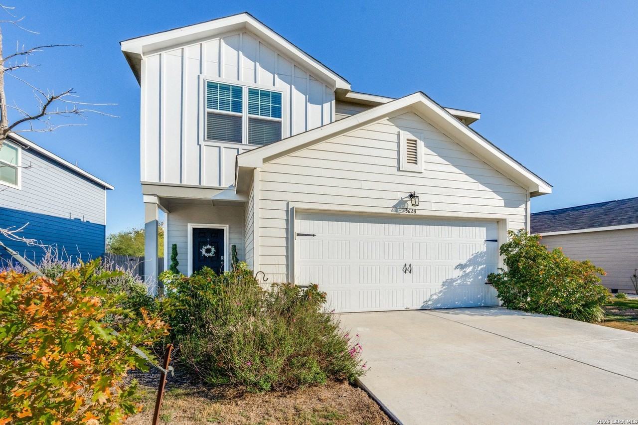 5628 Pearl Mdw - Photo 3 of 28