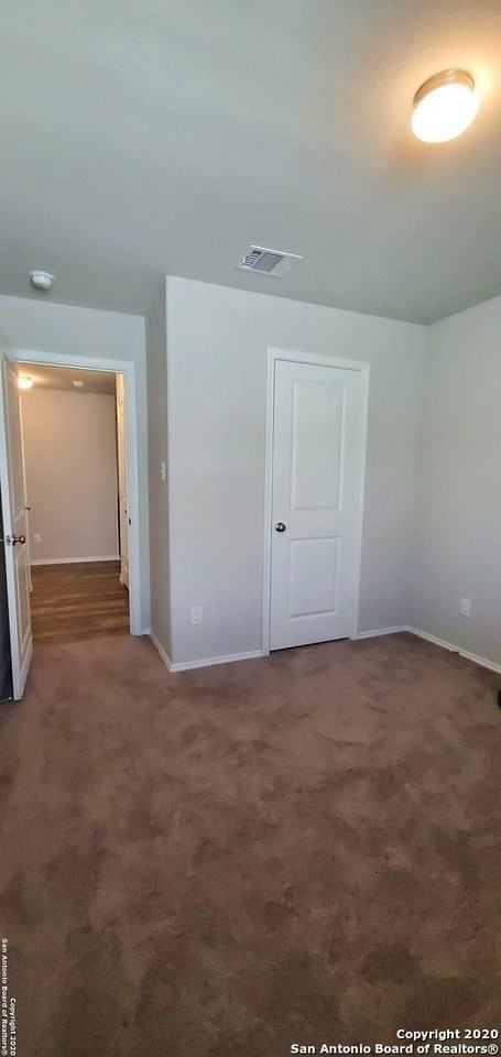 10690 Pablo Way - Photo 4 of 19