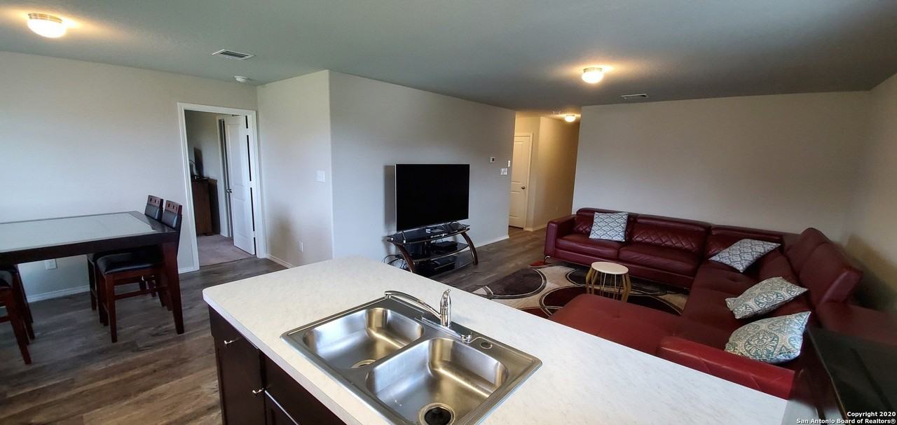 10690 Pablo Way - Photo 7 of 19