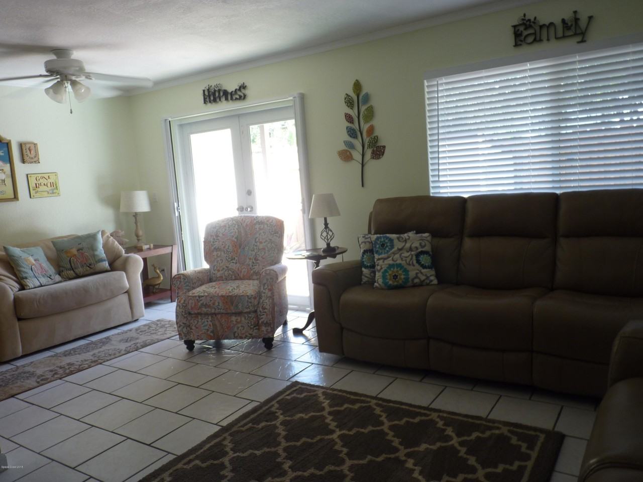 8718 Bay Ct - Photo 6 of 19