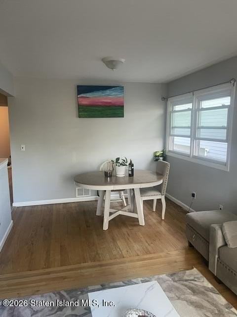 144 Greeley Ave - Photo 5 of 14