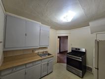 118 1/2 Harrison St #1 - Photo 1 of 1