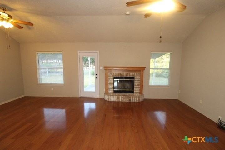 924 Northern Dancer Dr - Photo 4 of 19