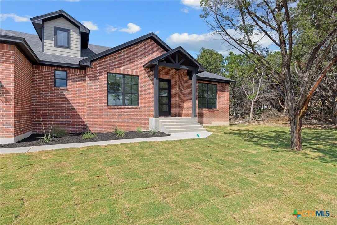 15926 Brazos Dr - Photo 4 of 37