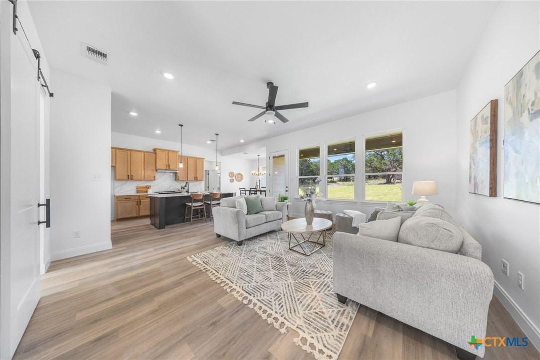 15926 Brazos Dr - Photo 5 of 37