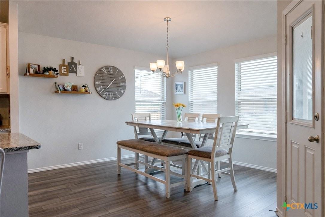 2403 Corradino St - Photo 7 of 32