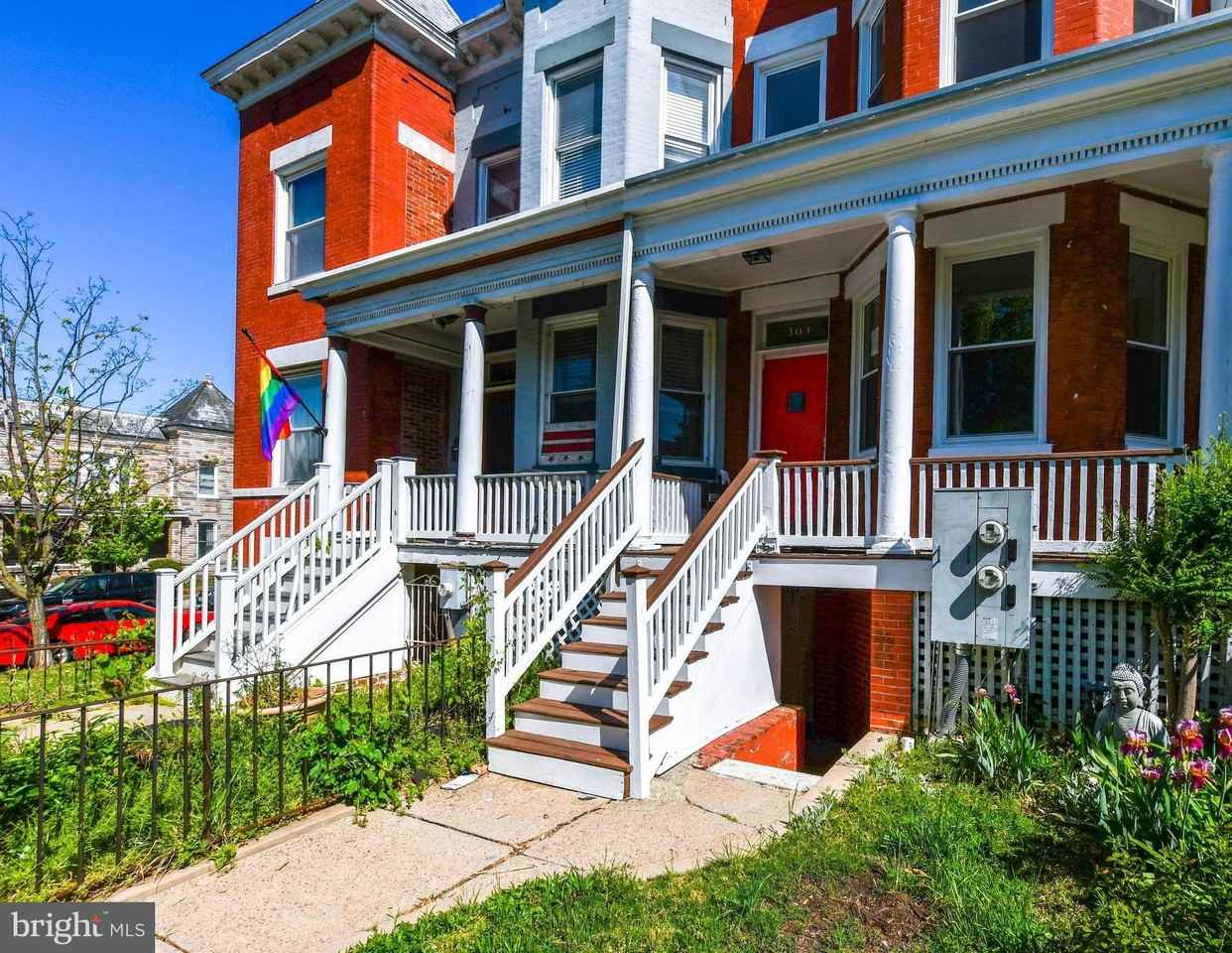 104 R St Ne - Photo 4 of 43