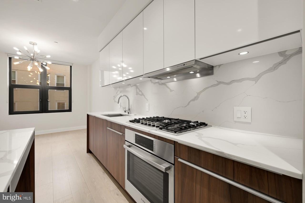1427 Rhode Island Ave Nw #402 - Photo 5 of 21