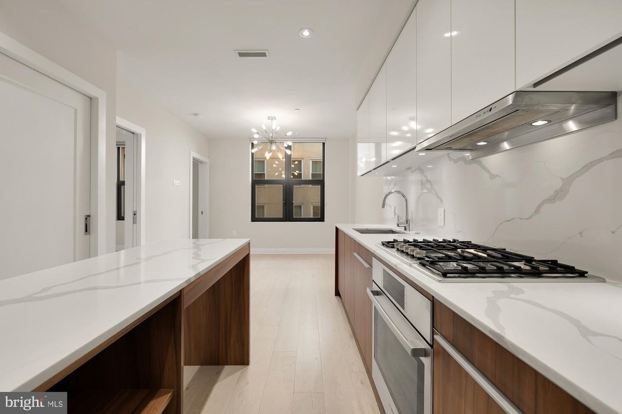 1427 Rhode Island Ave Nw #402 - Photo 6 of 21