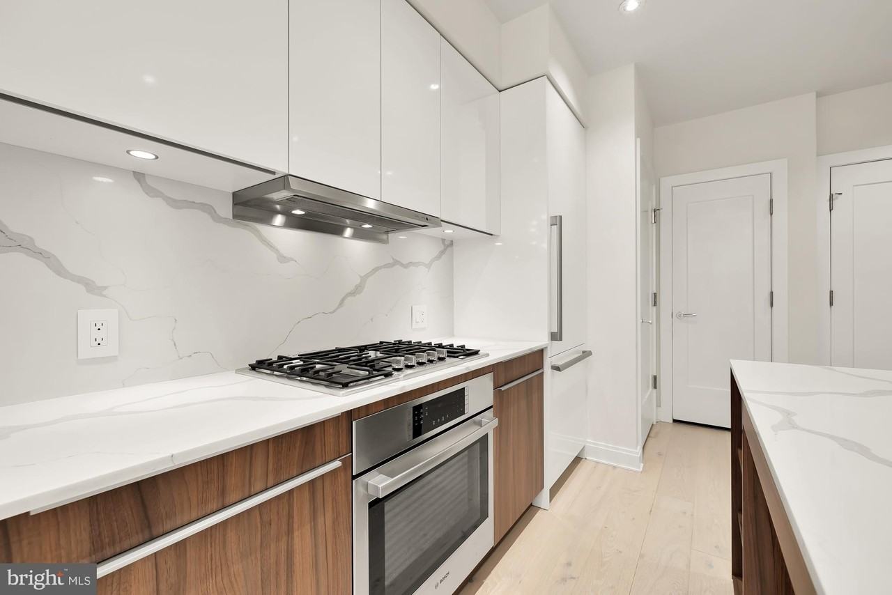 1427 Rhode Island Ave Nw #402 - Photo 7 of 21