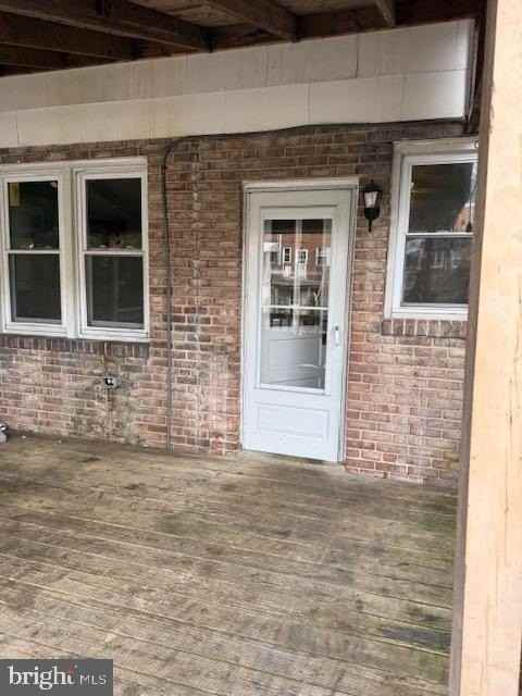 214 Burke Ave - Photo 4 of 4