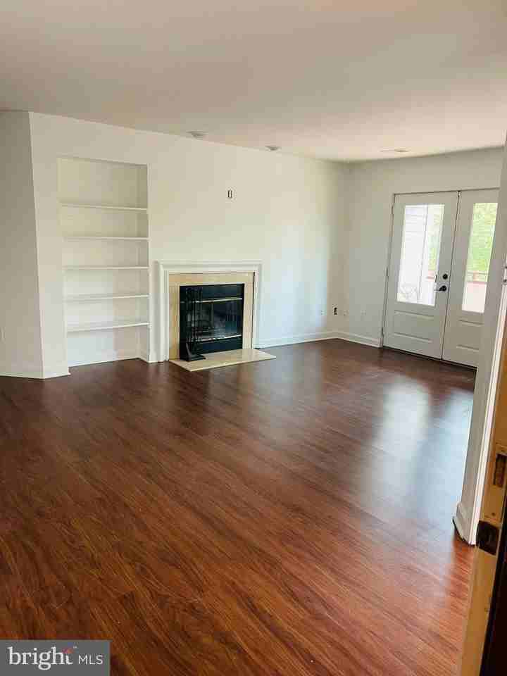 13613 Sir Thomas Way #1A22 - Photo 7 of 14