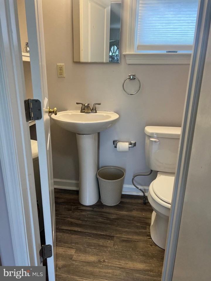 19960 National Pike Apt C - Photo 5 of 6