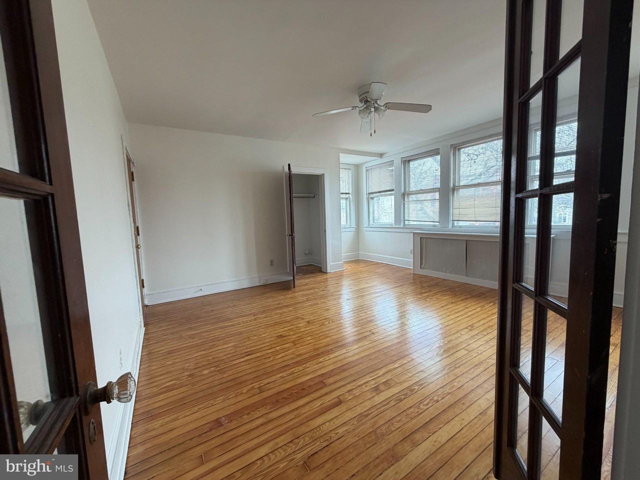 522 Main St #B - Photo 6 of 30