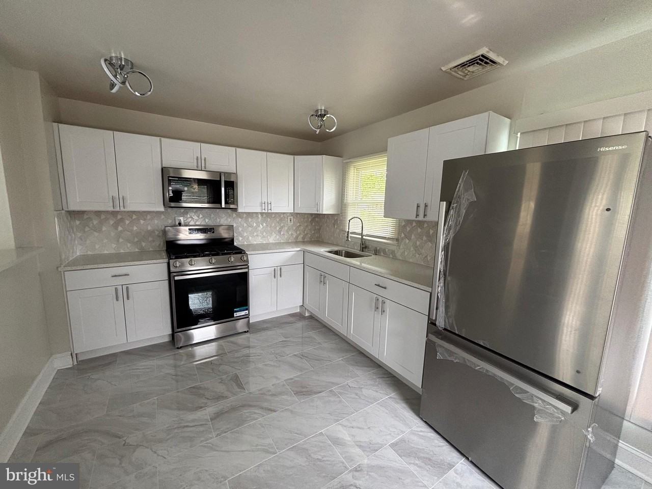 35 Blueberry Ln - Photo 7 of 21