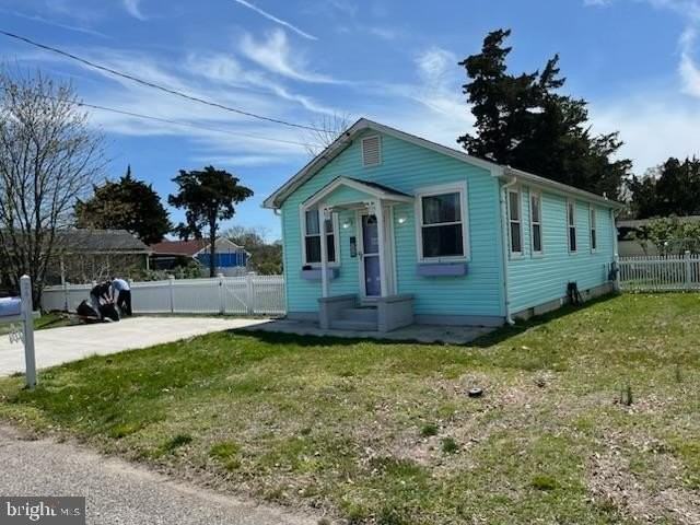 24 W Greenwood Ave - Photo 2 of 17