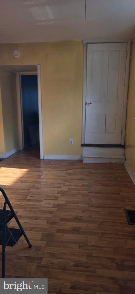 1272 Boiling Springs Rd - Photo 3 of 16