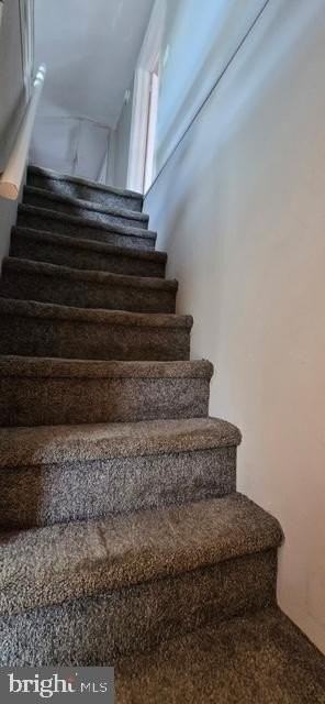 1272 Boiling Springs Rd - Photo 7 of 16