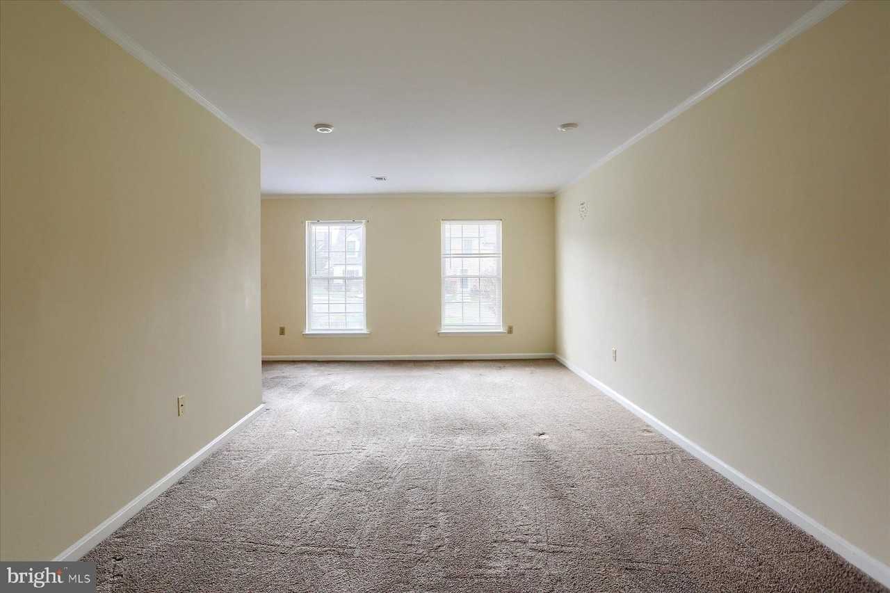 207 Saddle Ridge Dr - Photo 7 of 29