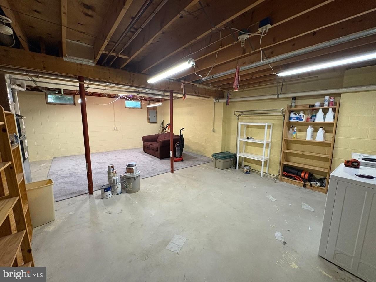 971 Monroe St - Photo 7 of 7