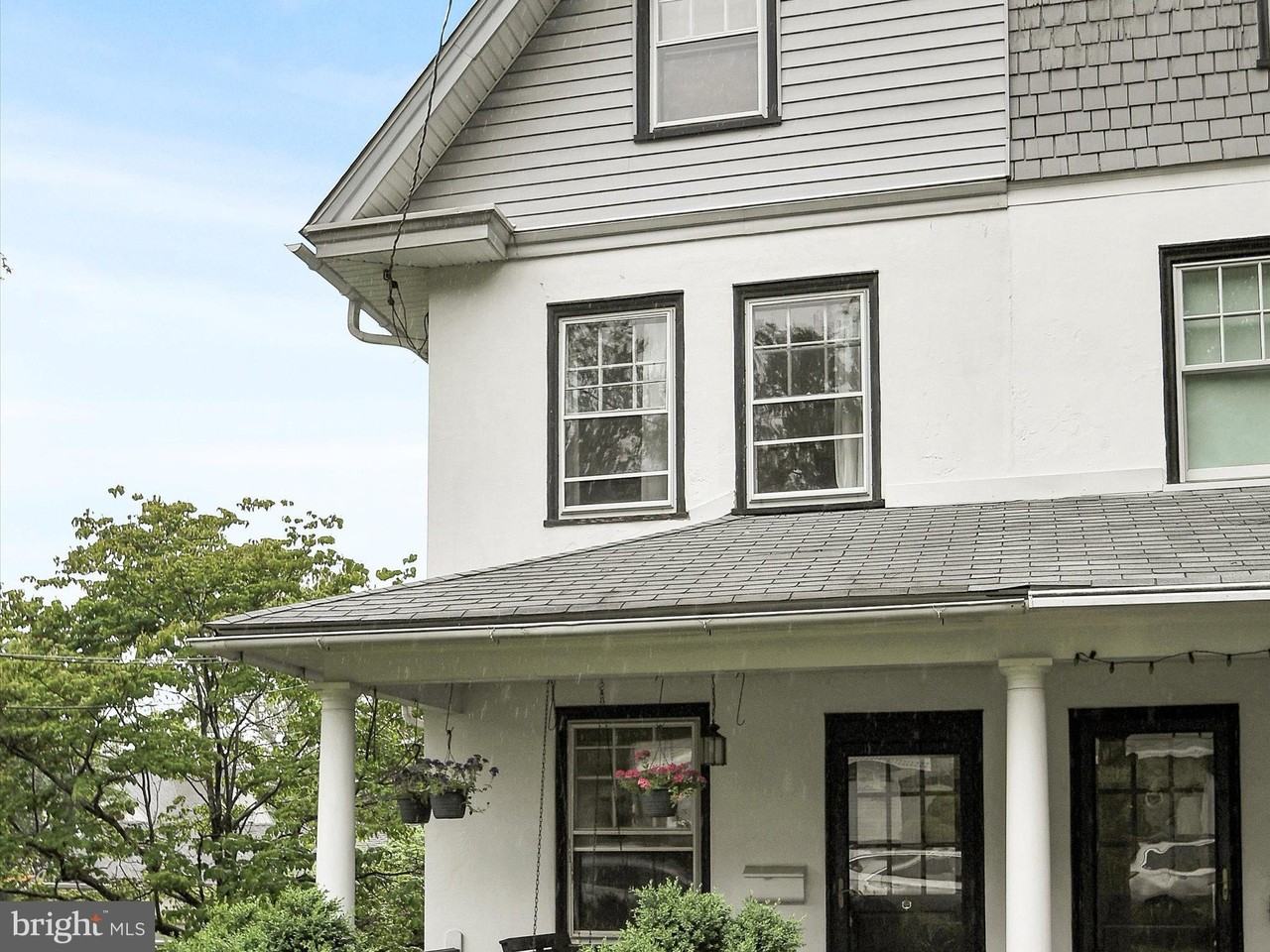 3 Bells Mill Rd - Photo 2 of 38