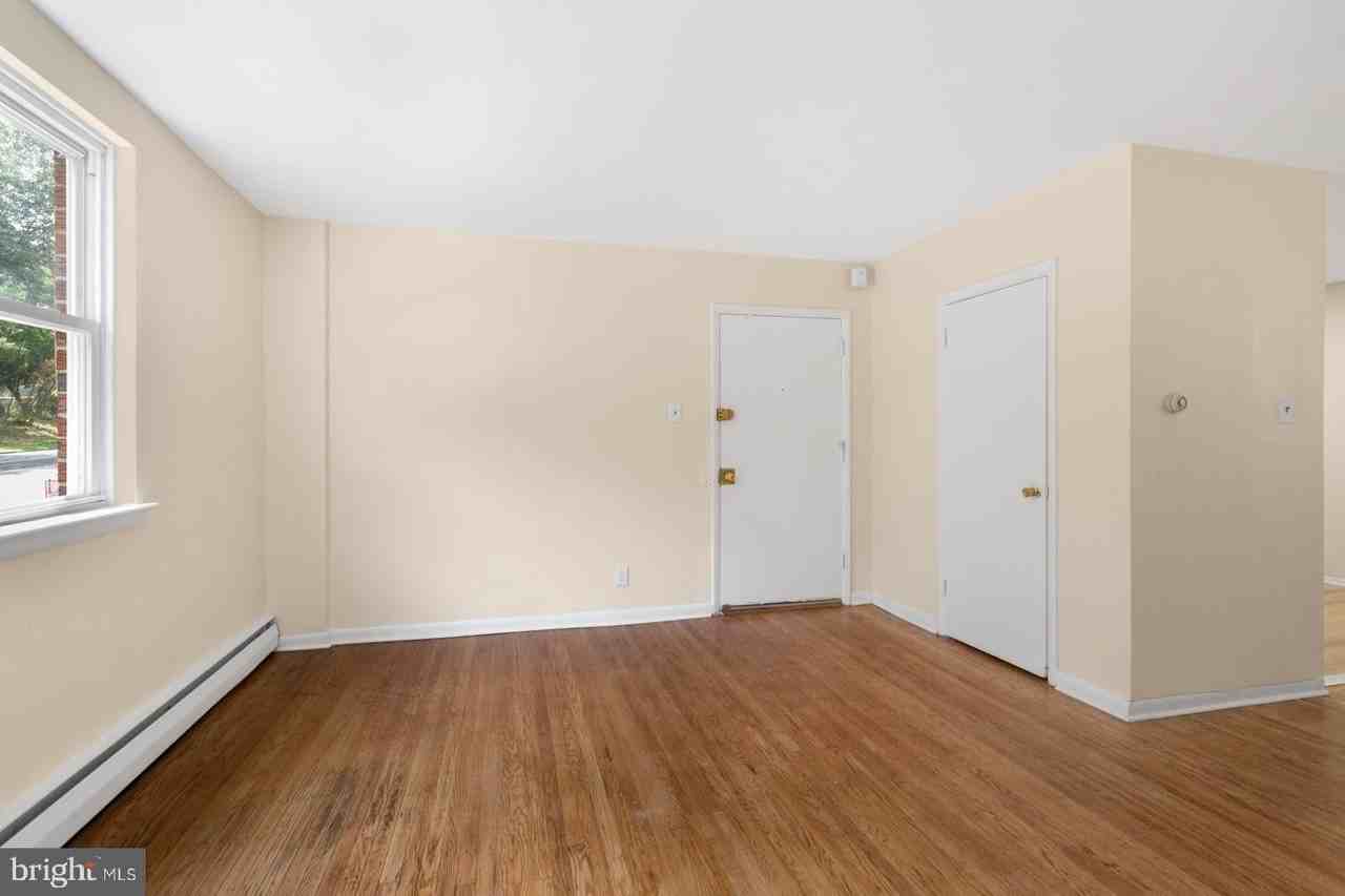 5990 Henry Ave #2 - Photo 6 of 23