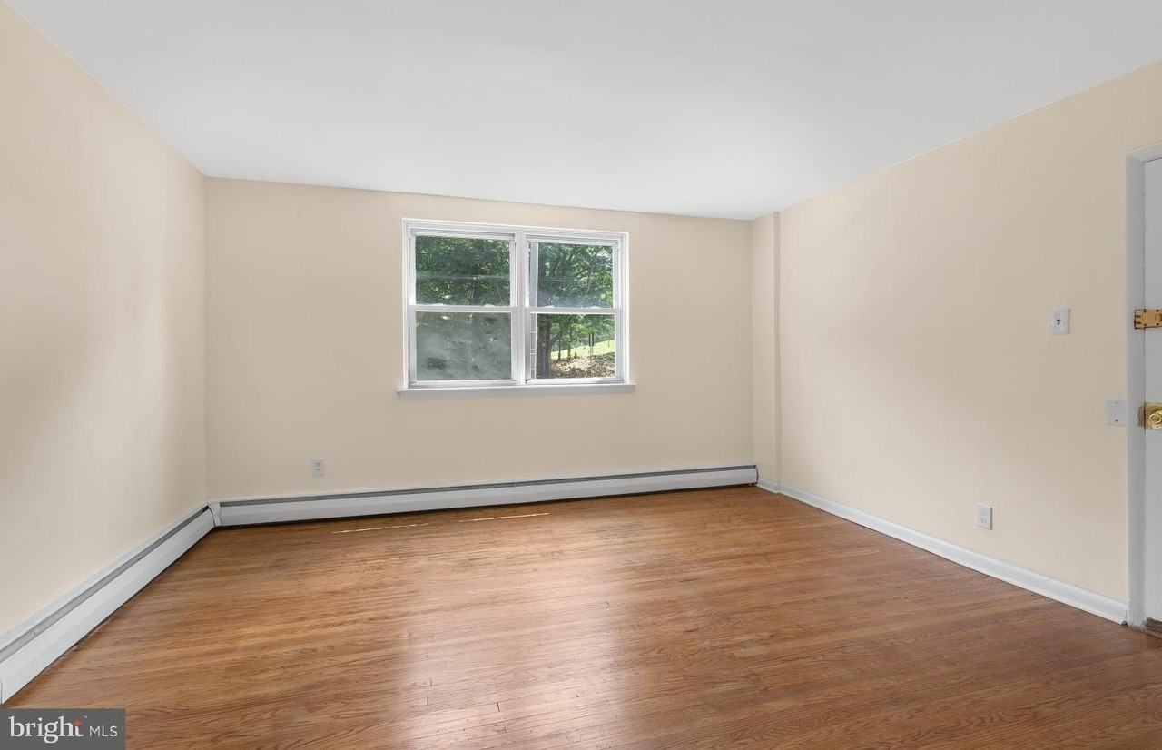 5990 Henry Ave #2 - Photo 7 of 23