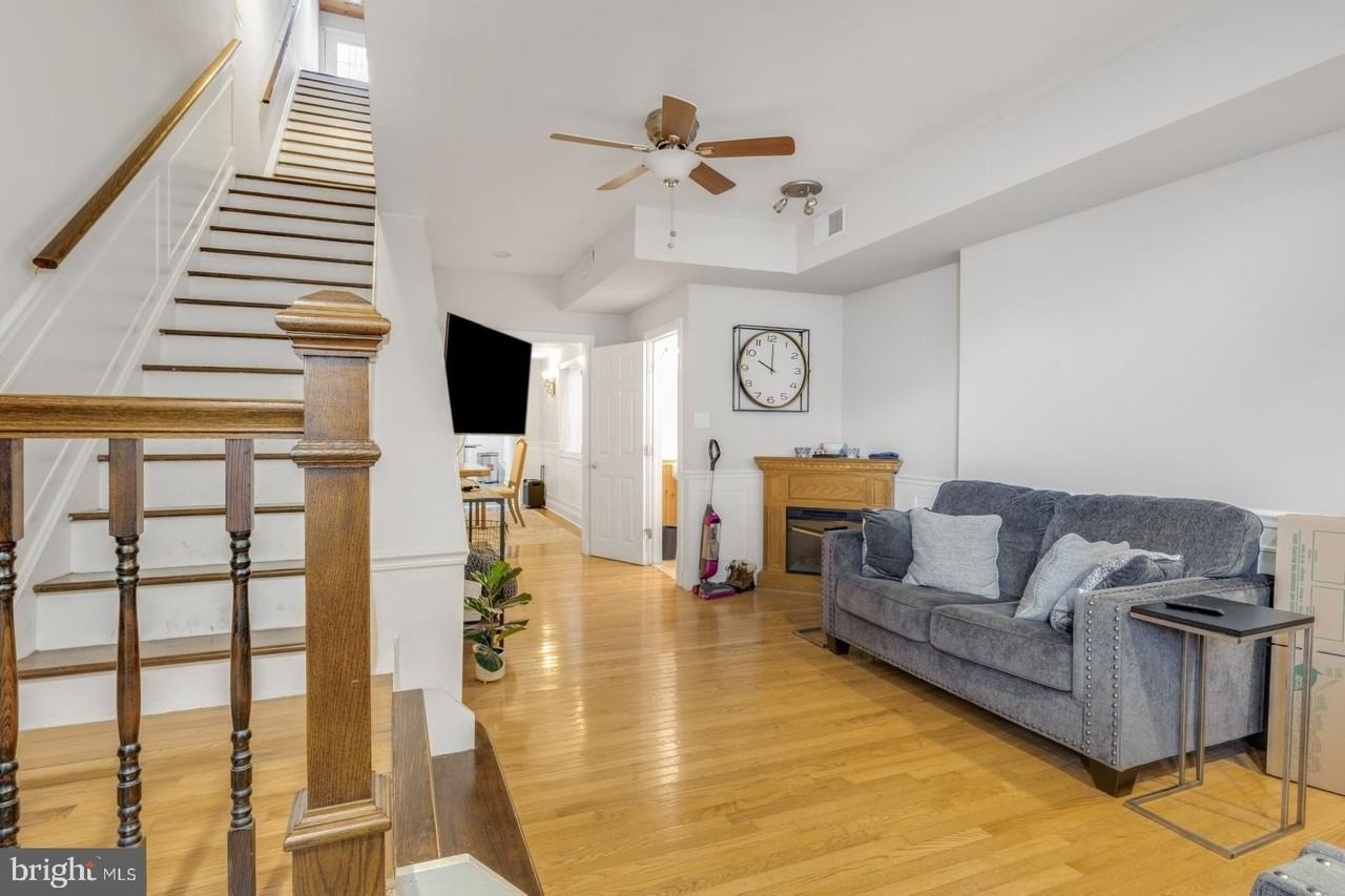 920 S 16th St - Photo 2 of 37