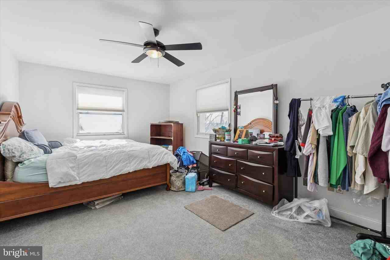 207 Delmar St #1 - Photo 6 of 9