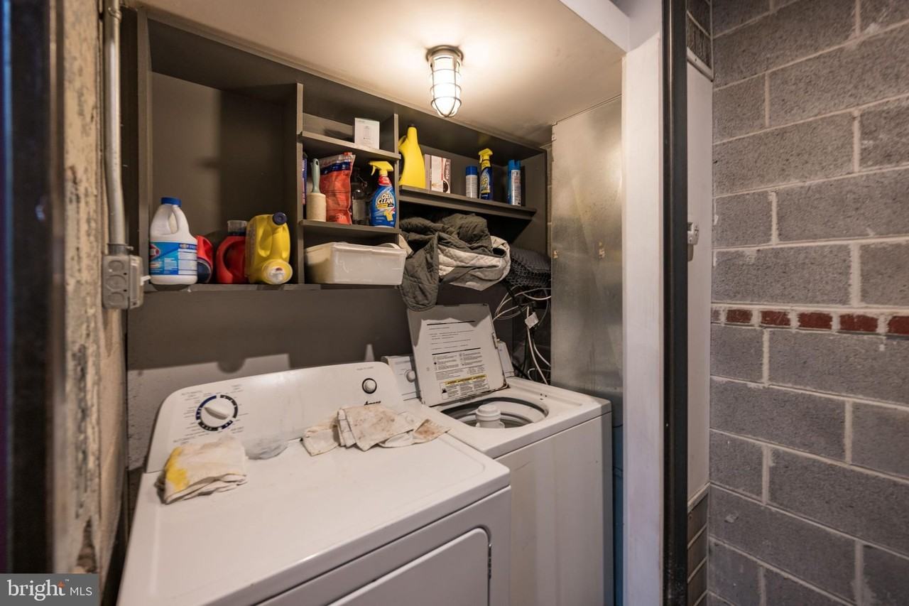 144 W Laurel St #103 - Photo 6 of 25