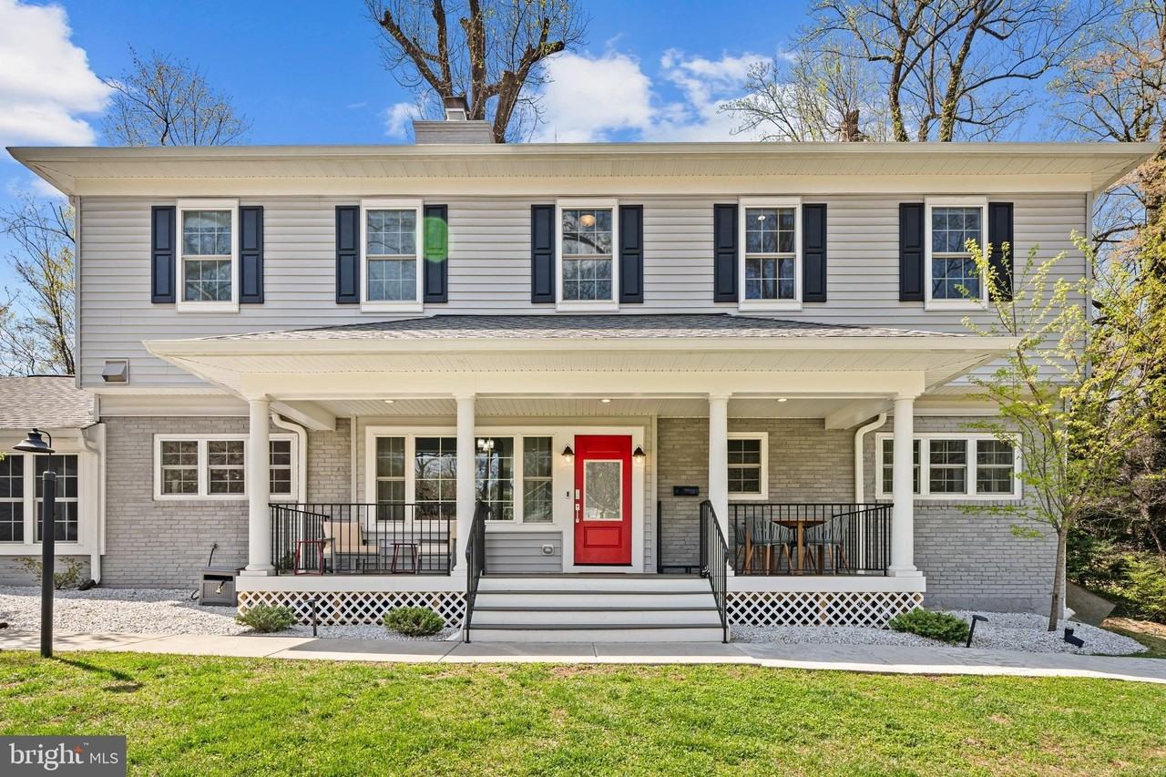 3803 Estel Rd - Photo 5 of 50