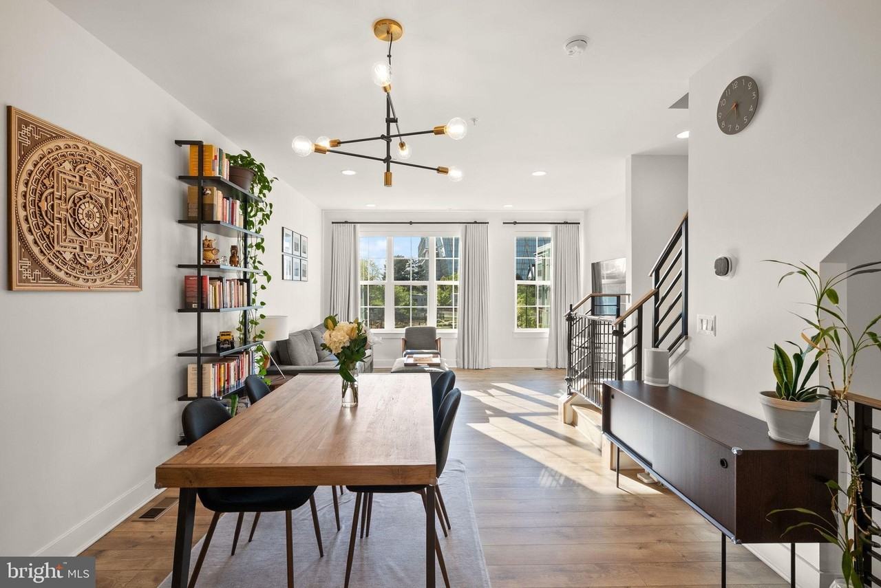 11258 Faraday Park Dr - Photo 3 of 44