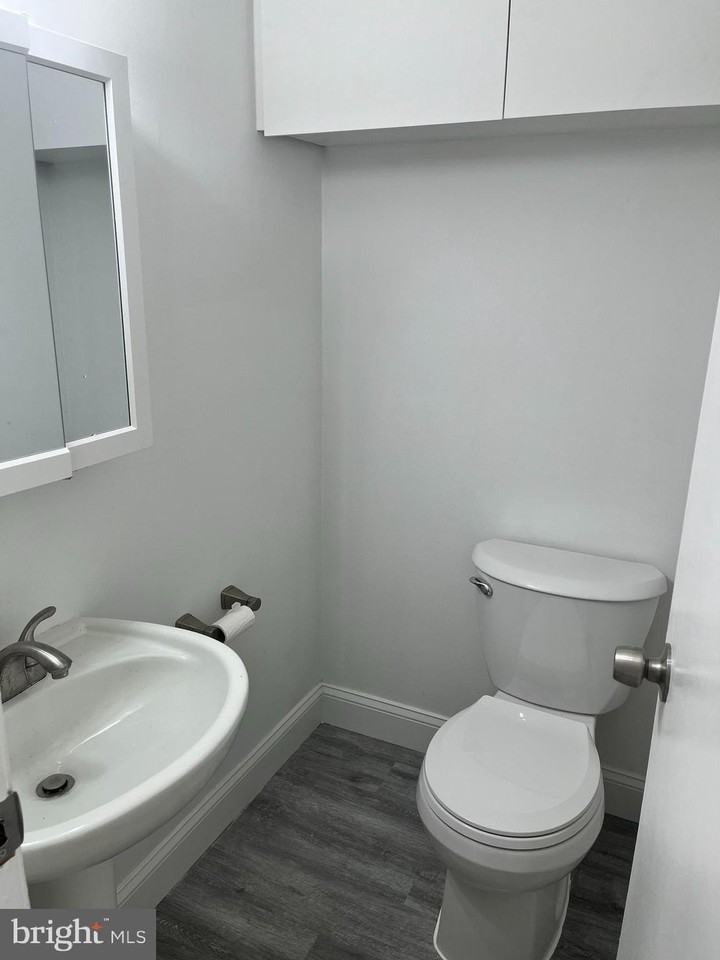 1308 Wexford Ct - Photo 6 of 12