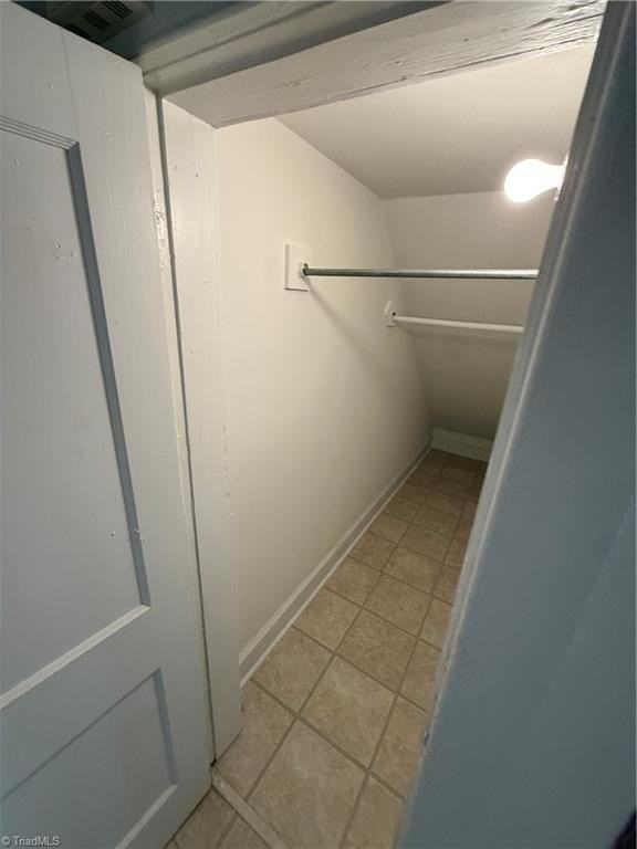 168 W End Blvd - Photo 7 of 10