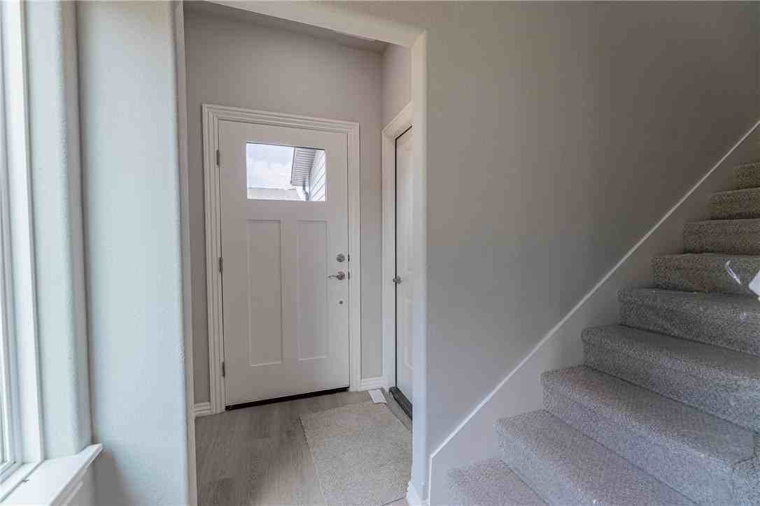 1403 Sw Casuarina Dr #2 - Photo 3 of 25