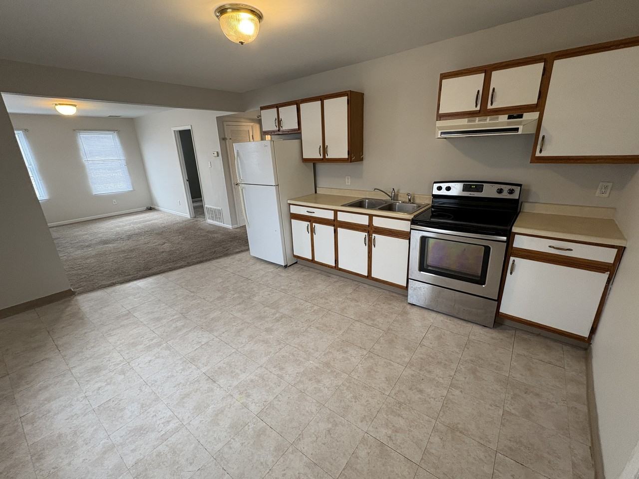 144 - 150 River Ave - 148 #148 - Photo 2 of 16