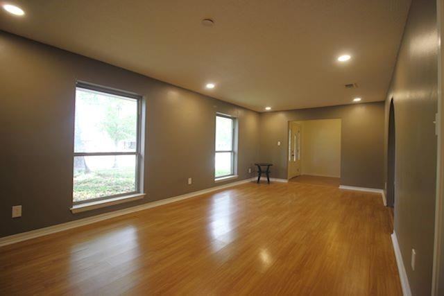 1030 Rue Corton - Photo 5 of 31