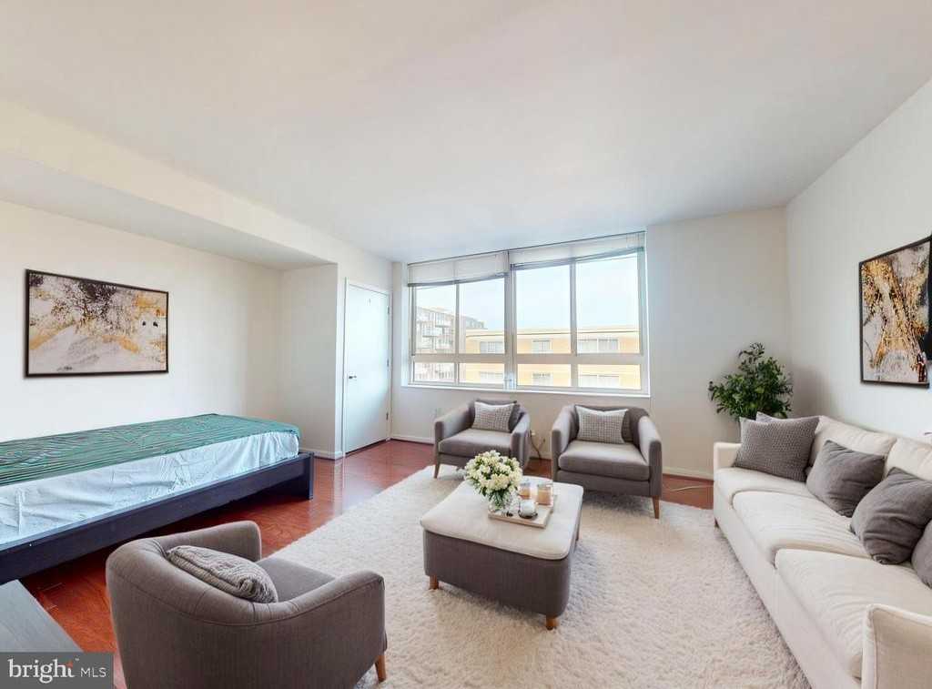 355 I St Sw ##626 - Photo 5 of 33