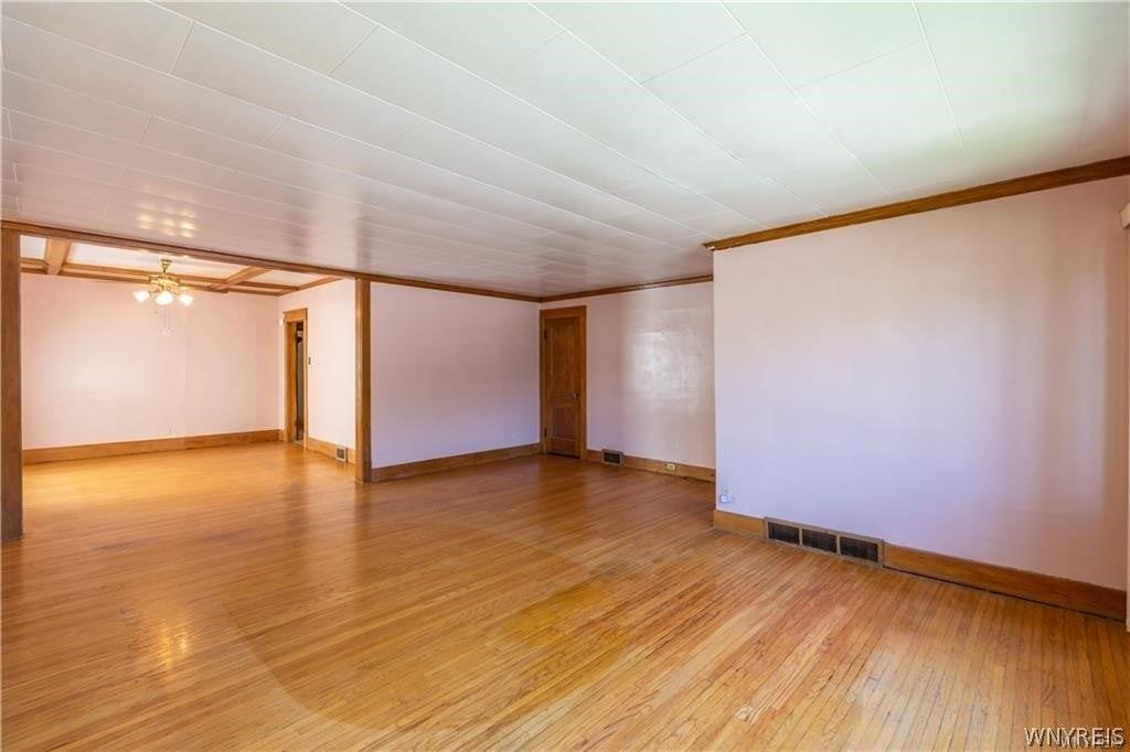 237 N Park Ave - Photo 4 of 19