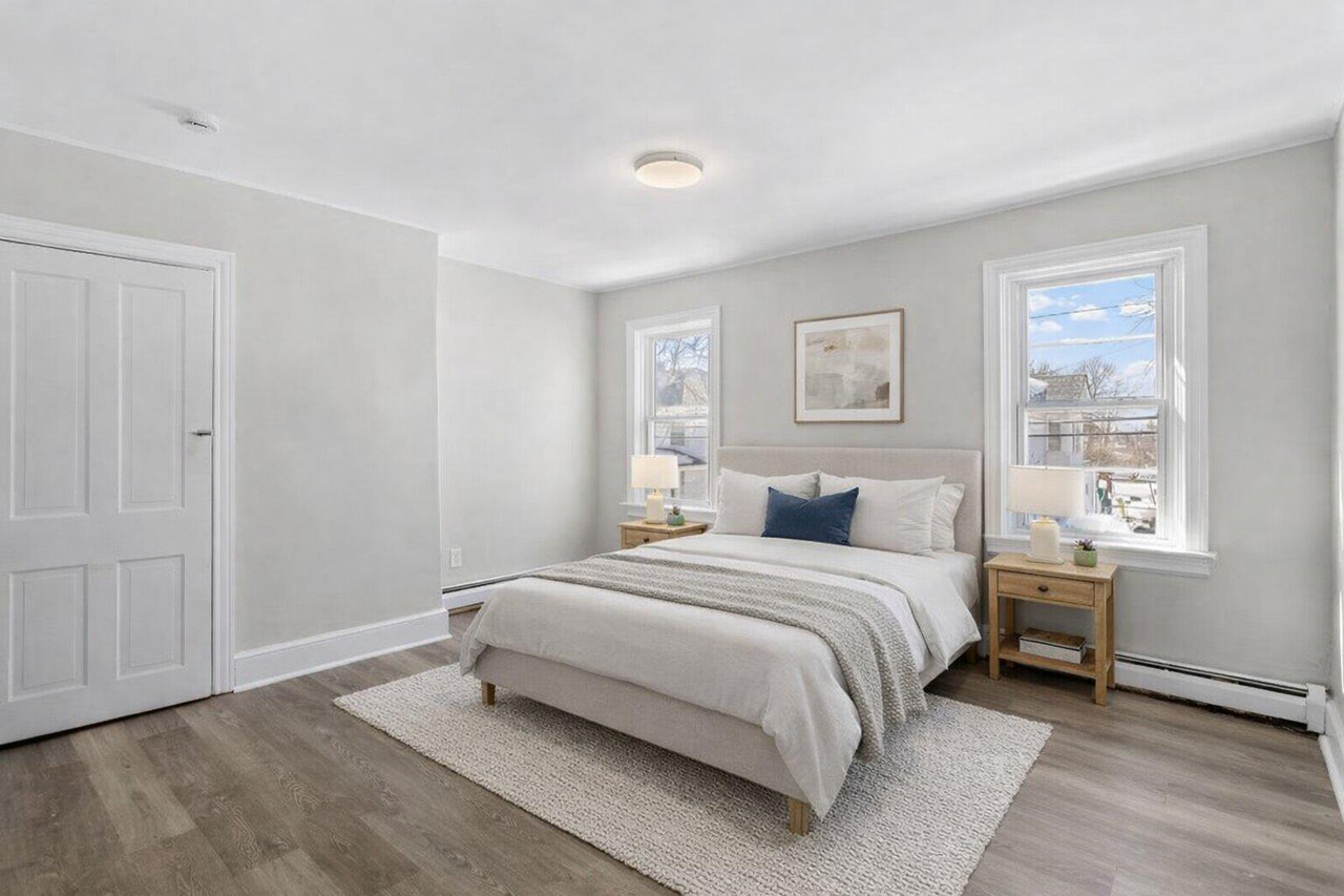 415 Wood St #1 - Photo 3 of 15