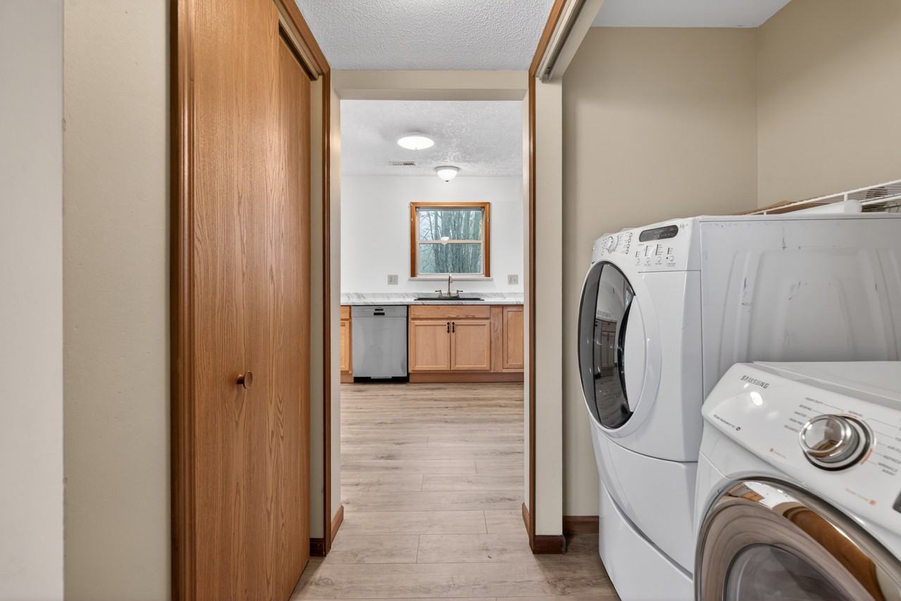 506 Seagraves Ave #506 - Photo 4 of 31