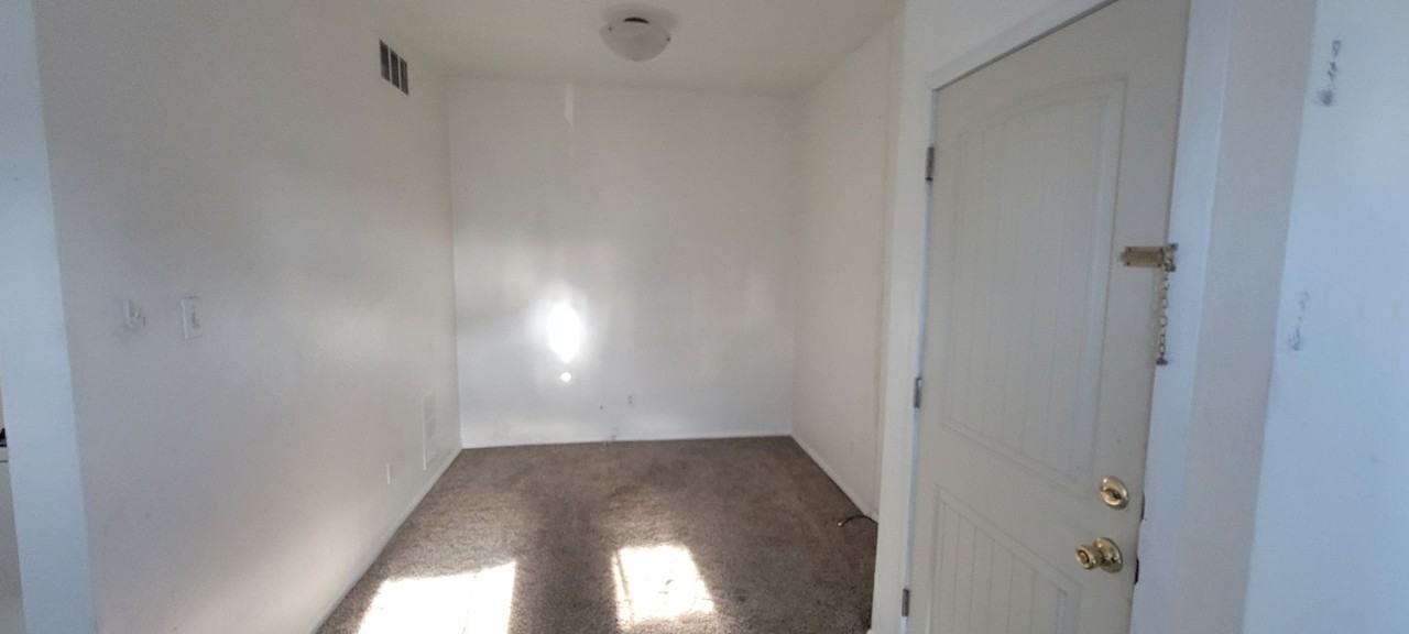 434 - 502 W Main St - Photo 3 of 30