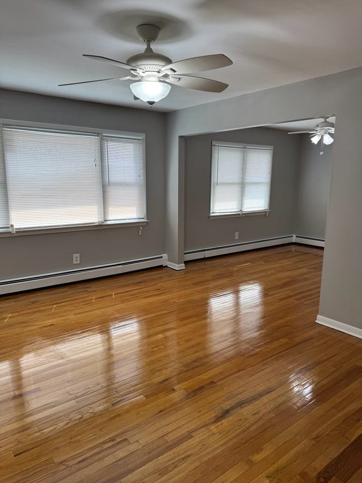 605 W Grand Ave #2 - Photo 3 of 9