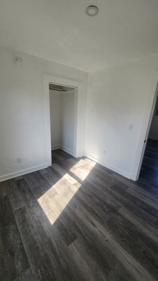 204 Townsend St #3 - Photo 4 of 7